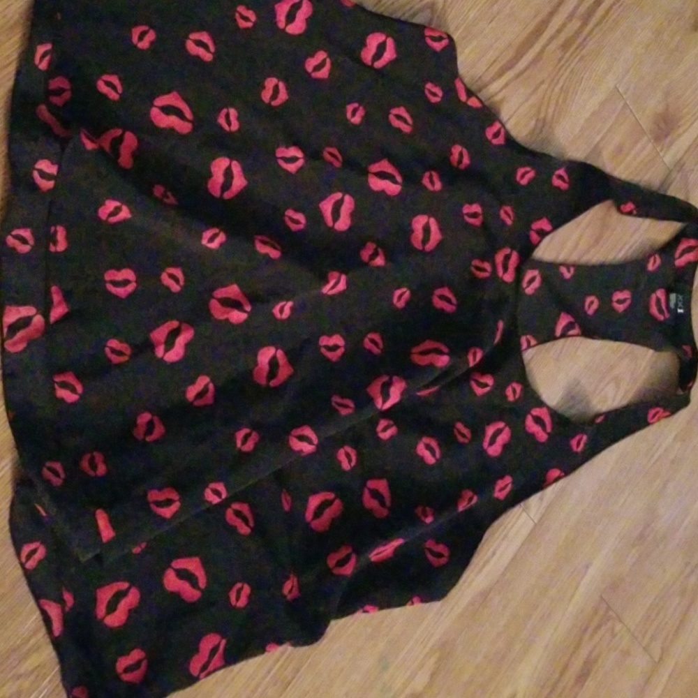 Forever 21 shirt